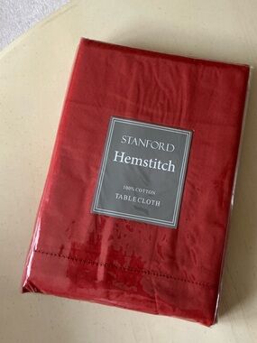 NWT Rust Fabric Hemstitch Tablecloth 60x102 🍽